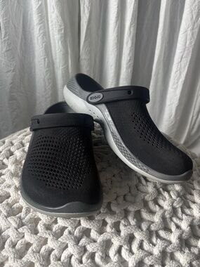 CROCS Black and Gray Vented Clog